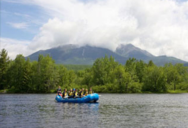 floattrip Mt. Katahdin scenery on Whitewater rafting trip